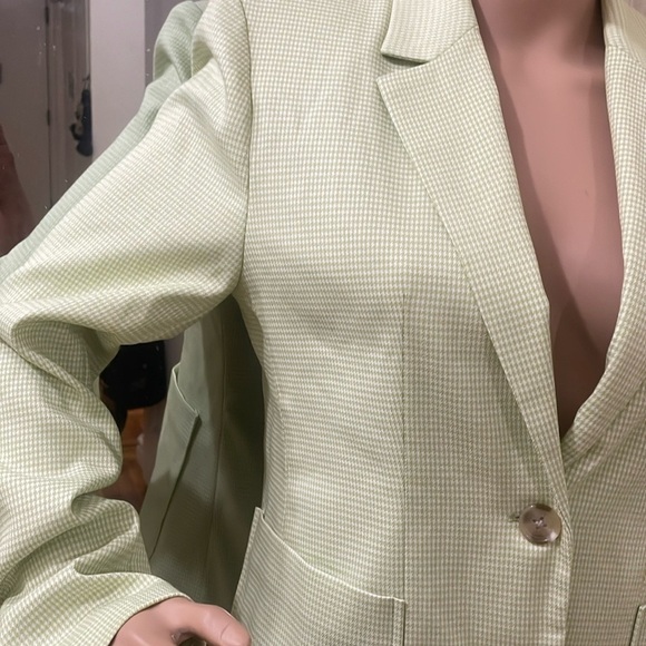 Steve Madden Women's Light Green Blazer - Picture 8 of 14